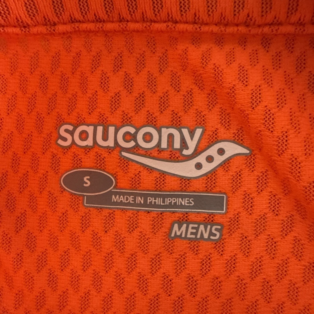 Saucony 1/4 Zip Running Jogging Pullover Mens Sz S Orange Mock Neck Vizipro - Picture 3 of 8